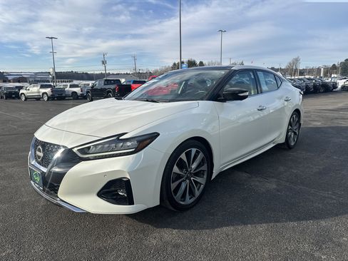 Used 2023 Nissan Maxima Platinum w/ Sport Mat Group image 3
