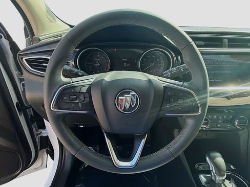 Used 2022 Buick Encore GX Select FWD image 10