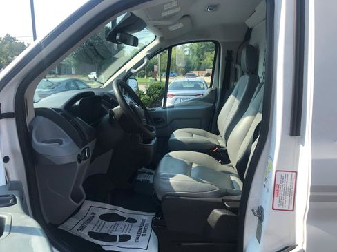Used 2016 Ford Transit 250 130 Low Roof RWD image 12