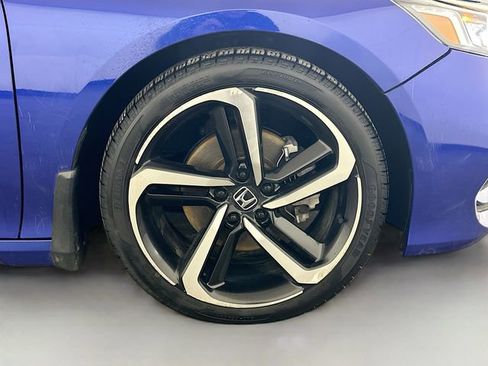 Used 2019 Honda Accord Sport image 28