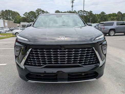 New 2026 Buick Enclave Avenir w/ Super Cruise Package FWD image 10