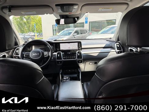Certified 2023 Kia Sorento EX AWD/4WD image 22