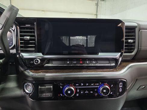 New 2026 GMC Sierra 2500 SLE w/ SLE Value Package; image 19