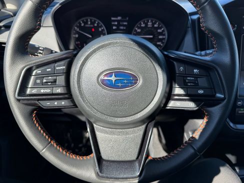Used 2024 Subaru Crosstrek 2.5i Limited AWD/4WD image 19