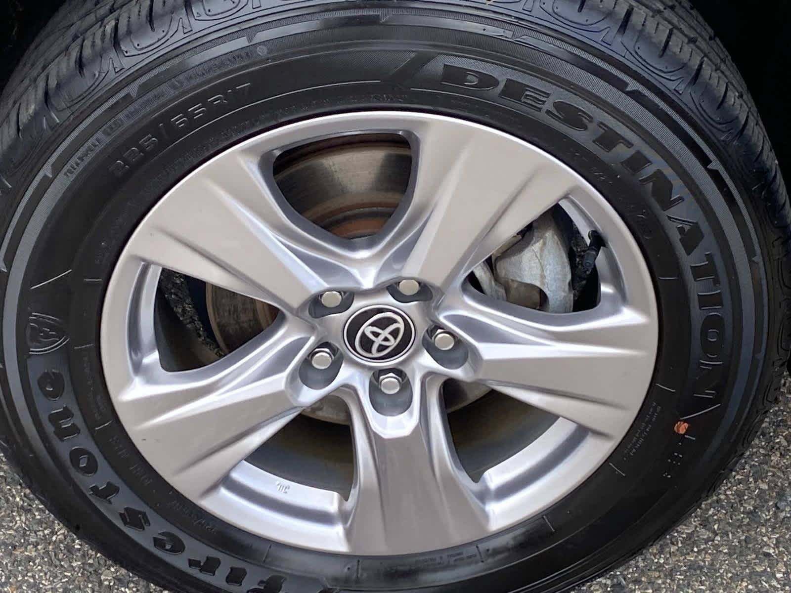 Used 2023 Toyota RAV4 XLE w/ Convenience Package AWD/4WD image 28