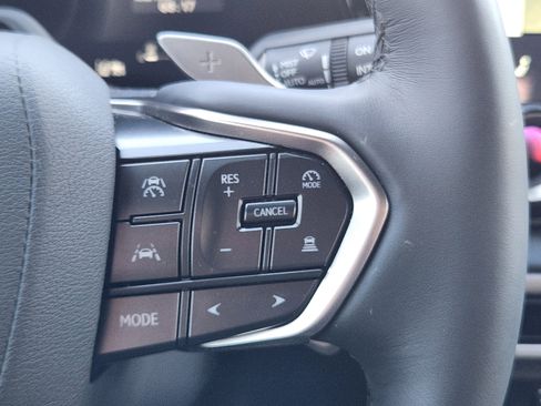 Used 2025 Lexus RX 350h w/ Convenience Package image 32