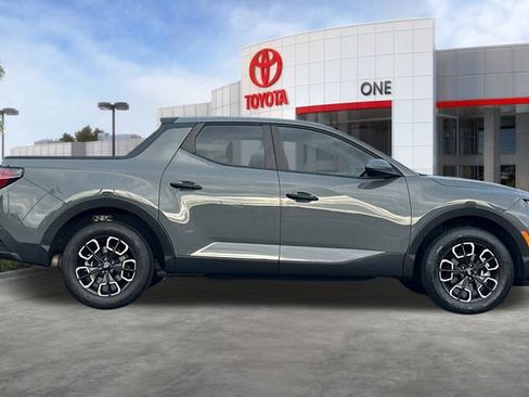 Used 2024 Hyundai Santa Cruz SEL image 3