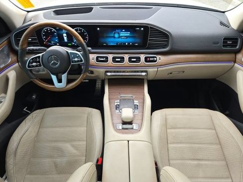 Used 2020 Mercedes-Benz GLS 580 4MATIC image 12