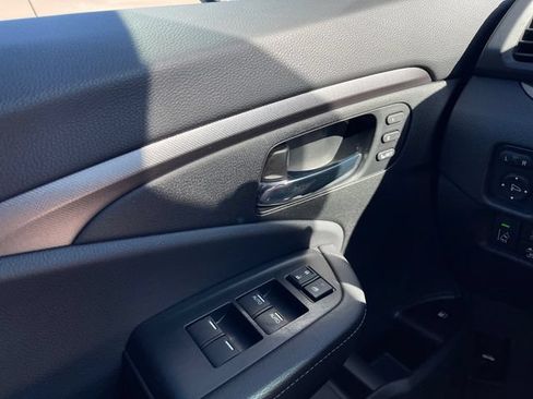 Used 2023 Honda Ridgeline RTL image 21
