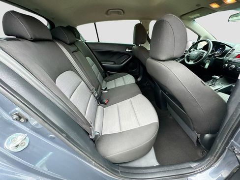 Used 2016 Kia Forte LX image 29