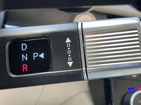 New 2026 Hyundai Tucson Limited image 33