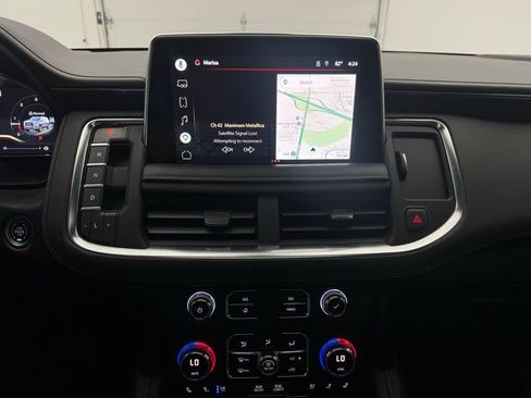 Used 2022 GMC Yukon XL AT4 image 29