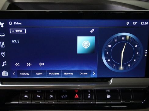 Used 2023 Chevrolet Silverado 1500 High Country image 51