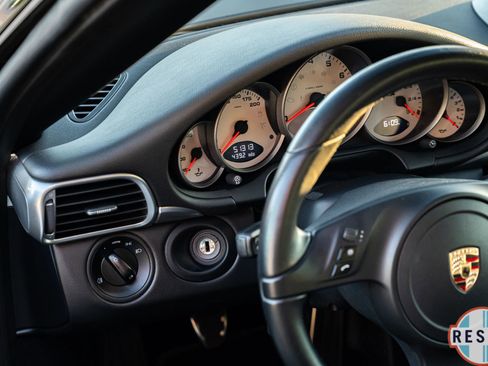 Used 2012 Porsche 911 Carrera 4S image 35