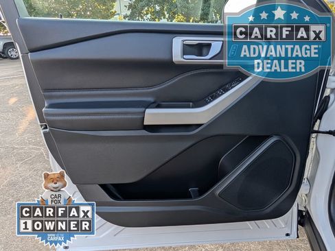 Used 2024 Ford Explorer XLT AWD/4WD image 13
