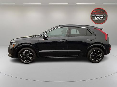 Used 2024 Kia Niro Wind w/ Wind Preserve Package FWD image 8