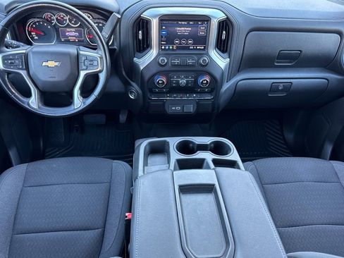 Used 2021 Chevrolet Silverado 1500 LT image 21