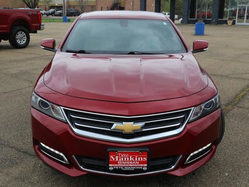 Used 2018 Chevrolet Impala LT w/ LT Leather Package image 2
