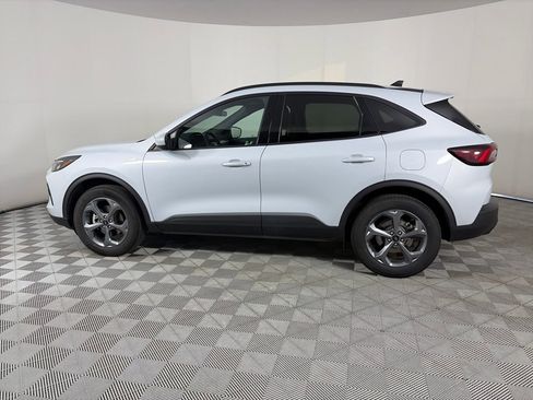 Used 2025 Ford Escape ST-Line Select image 4