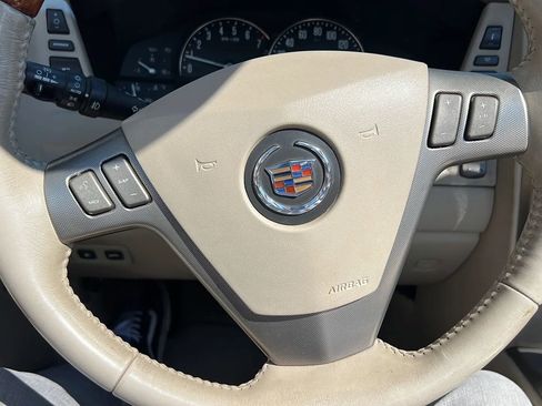 Used 2005 Cadillac XLR RWD image 21