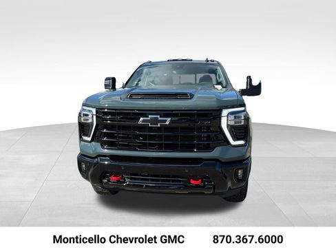 New 2026 Chevrolet Silverado 2500 LT w/ Trail Boss Package image 9