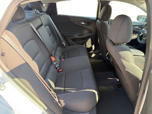 Used 2024 Chevrolet Malibu LT FWD image 22