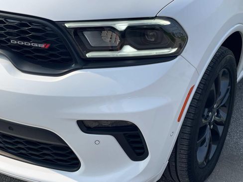 Used 2023 Dodge Durango R/T RWD image 9