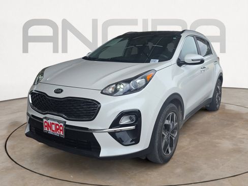 Certified 2022 Kia Sportage EX FWD image 4
