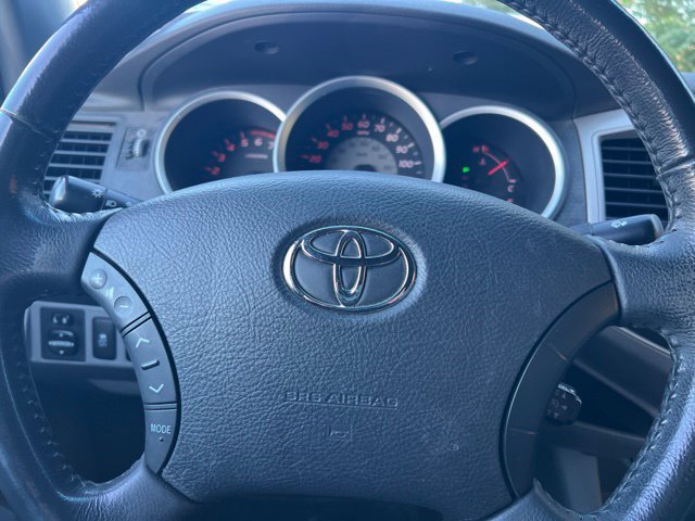 Used 2010 Toyota Tacoma 4x4 Access Cab V6 image 22