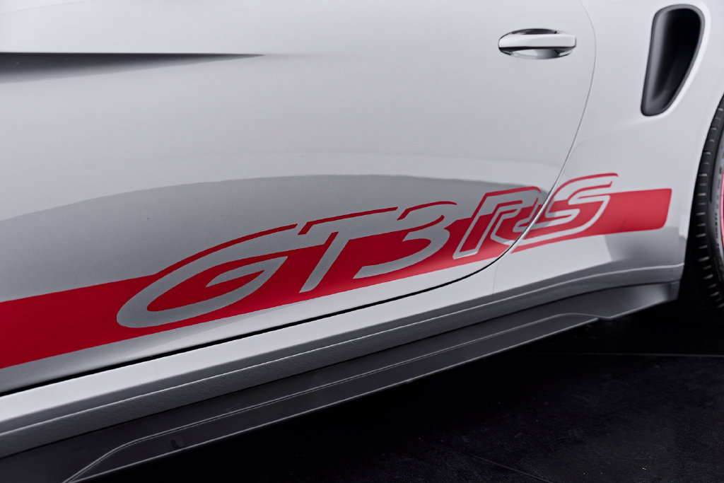 Used 2025 Porsche 911 GT3 RS w/ Weissach Package RWD image 28