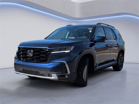 New 2025 Honda Pilot Touring image 11