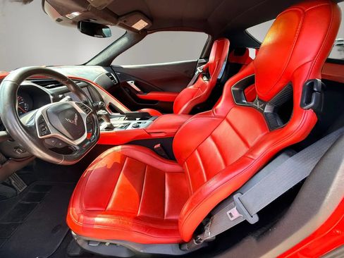 Used 2015 Chevrolet Corvette Z06 w/ 3LZ Preferred Equipment Group RWD image 24