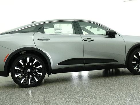 New 2026 Toyota Crown Platinum AWD/4WD image 32