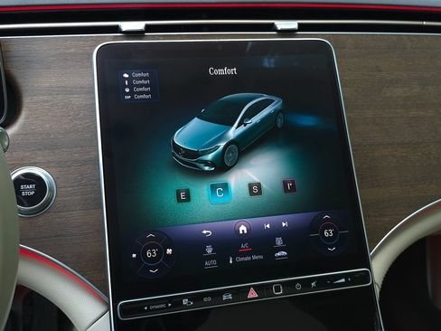 Used 2022 Mercedes-Benz EQS 450+ Sedan image 57