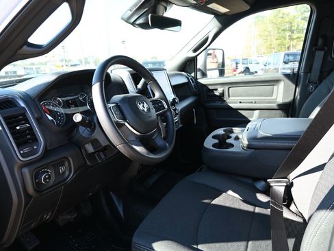 New 2026 RAM 2500 Tradesman w/ Chrome Appearance Group image 10