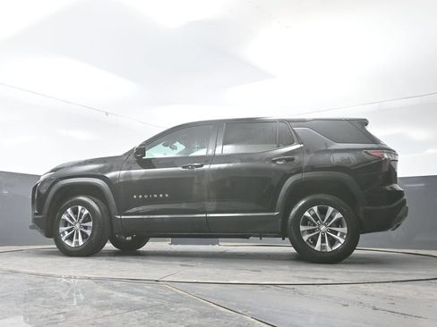 Used 2025 Chevrolet Equinox LT FWD image 27