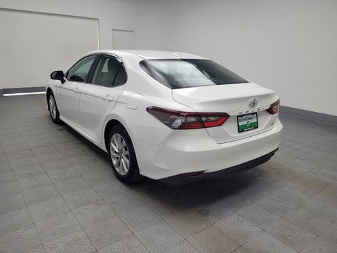 Used 2024 Toyota Camry LE FWD image 5
