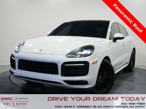 Used 2021 Porsche Cayenne GTS AWD/4WD image 1