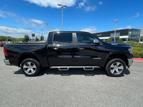 Used 2021 RAM 1500 Laramie AWD/4WD image 9