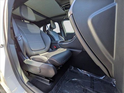Certified 2026 Mercedes-Benz GLC 300 4MATIC image 18