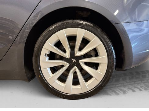 Used 2023 Tesla Model 3 Long Range AWD/4WD image 50