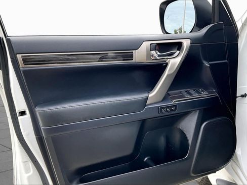 Used 2021 Lexus GX 460 Premium AWD/4WD image 19