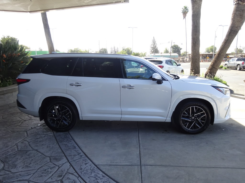 Used 2026 Lexus TX 350 AWD w/ Technology Package image 8