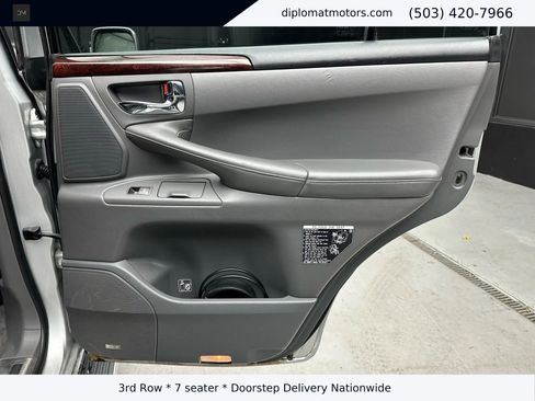 Used 2009 Lexus LX 570 4WD image 25