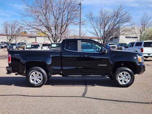 Used 2019 GMC Canyon SLE w/ SLE Convenience Package image 2