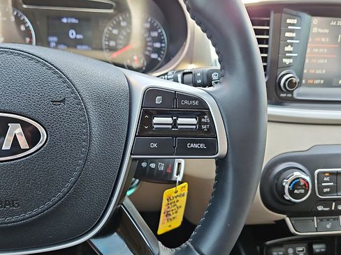 Used 2020 Kia Sorento LX w/ LX I4 Convenience Package FWD image 18