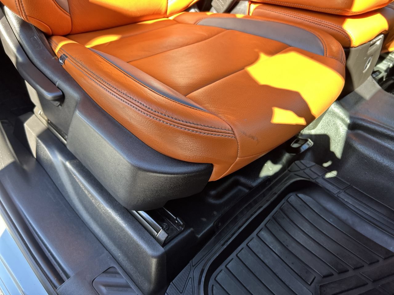 Used 2025 Chevrolet Silverado 2500 W/T AWD/4WD image 16