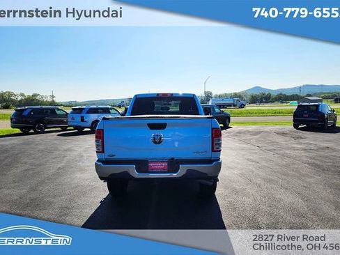 Used 2024 RAM 3500 Tradesman w/ Chrome Appearance Group AWD/4WD image 20