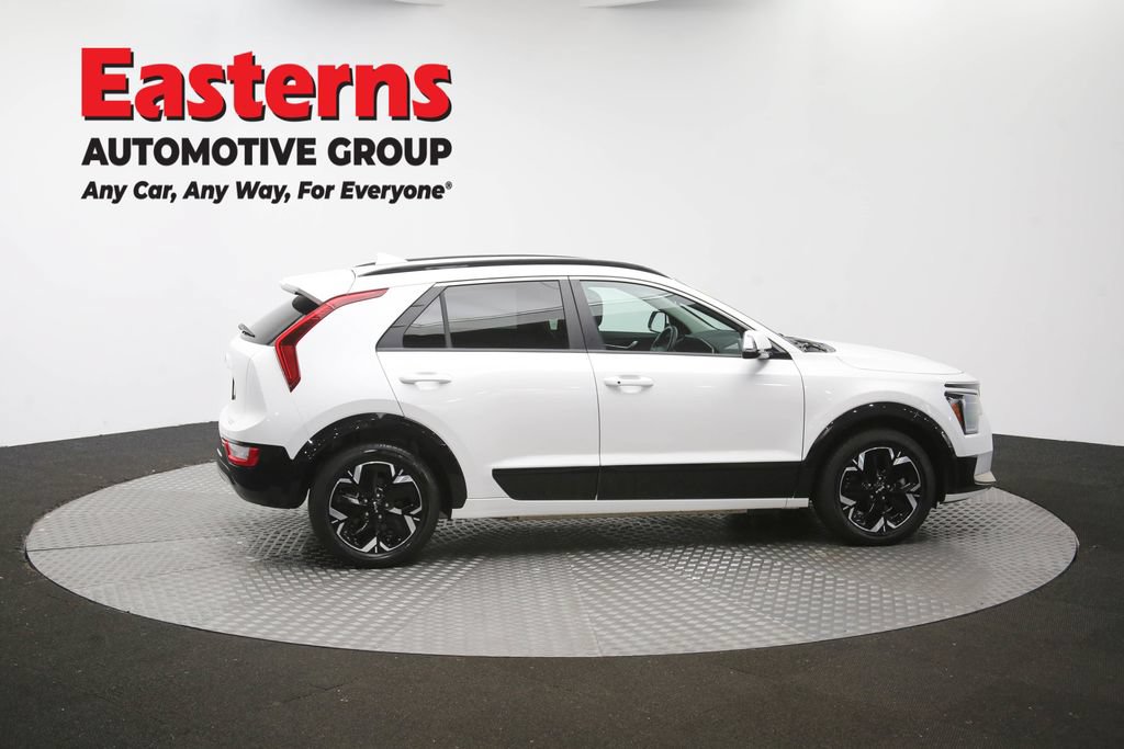 Used 2023 Kia Niro Wind w/ Wind Preserve Package FWD image 46