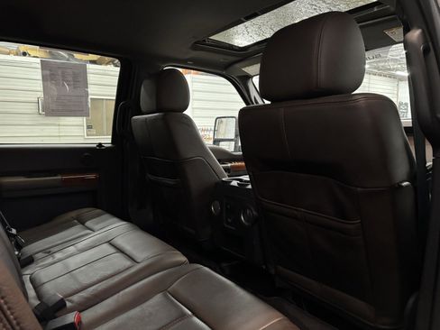 Used 2016 Ford F350 King Ranch image 29